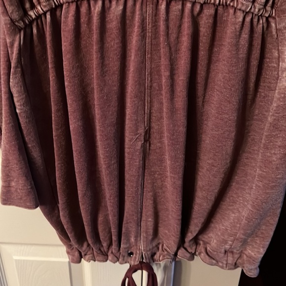 Ladies jacket - Picture 3 of 4